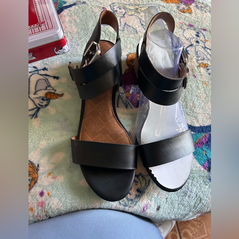 Lucky brand  sandals